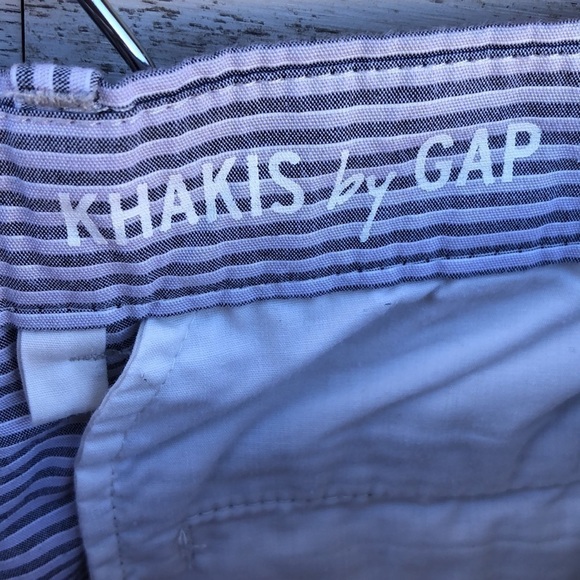 KHAKIS by GAP High Rise Grey Stripe shorts | SIZE 2 - Picture 4 of 6